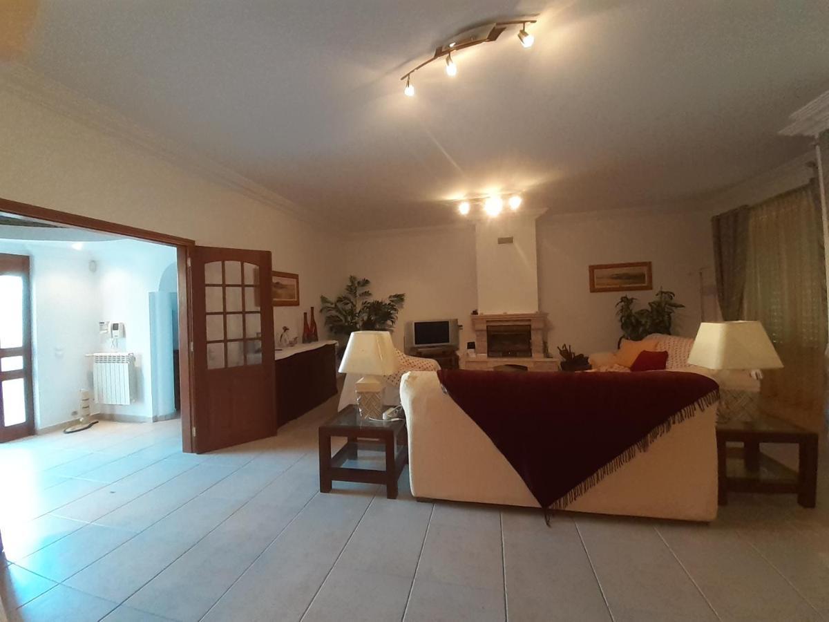 Gale 3 Storey Villa Really On The Beach Villa Albufeira