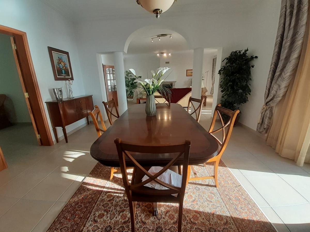 Gale 3 Storey Villa Really On The Beach *