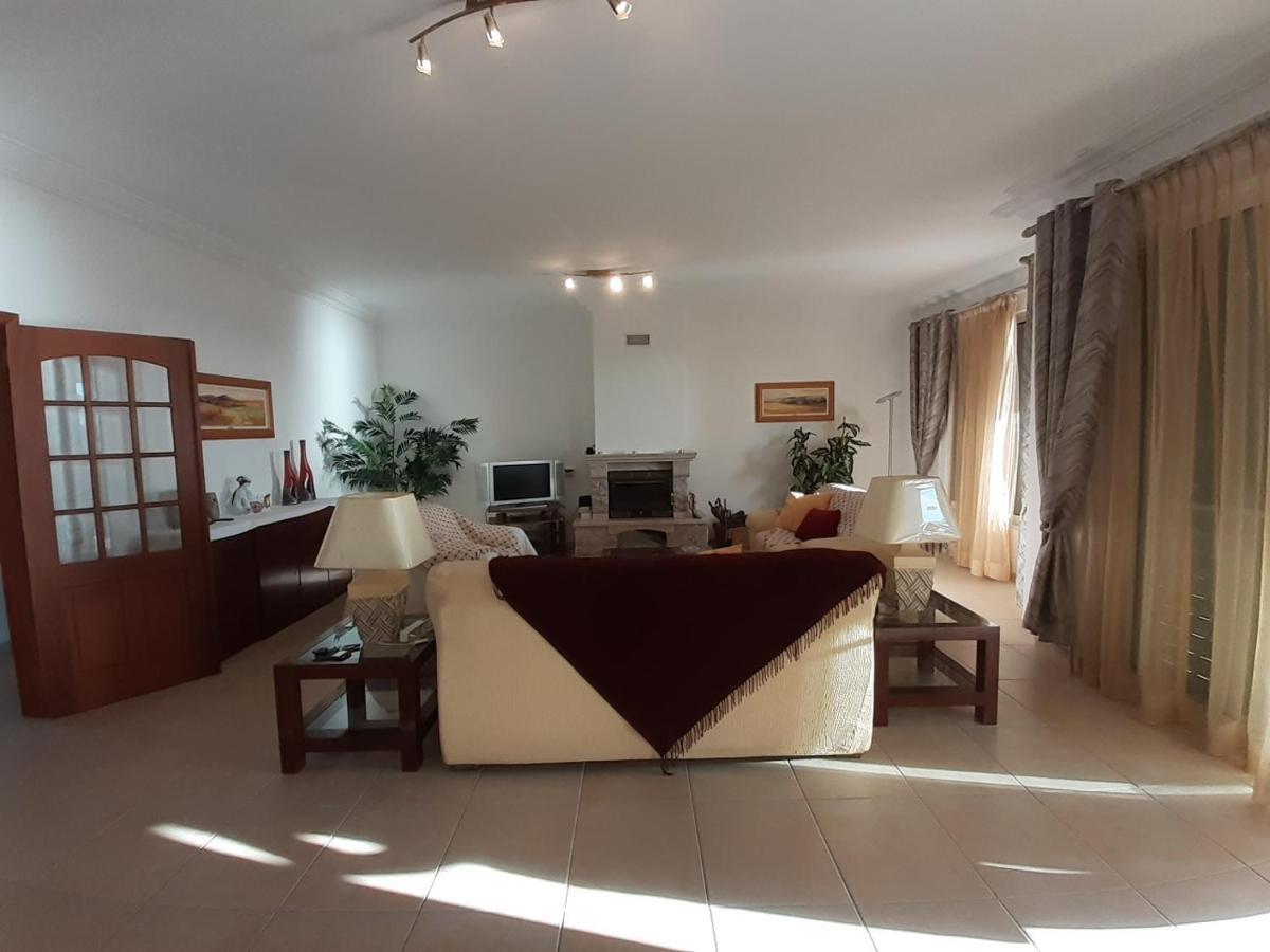 Villa Gale 3 Storey Villa Really On The Beach *