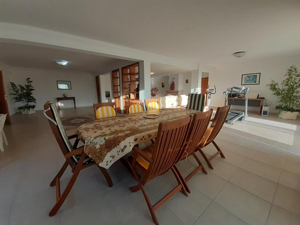 Villa Gale 3 Storey Villa Really On The Beach Albufeira