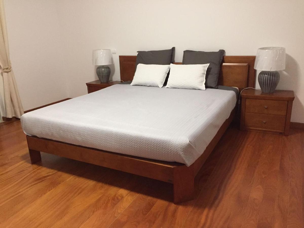 Gale 3 Storey Villa Really On The Beach Villa Albufeira
